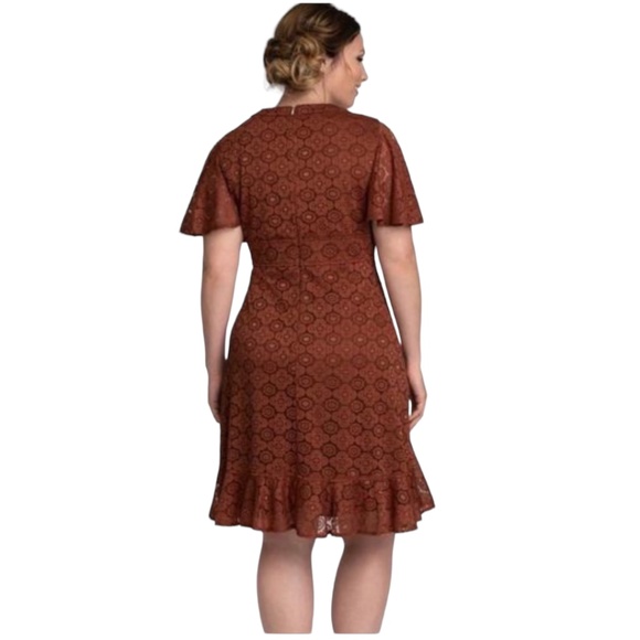 NWT Kiyonna Middleton Lace Dress Size 0 in Rust Brown - Picture 2 of 6